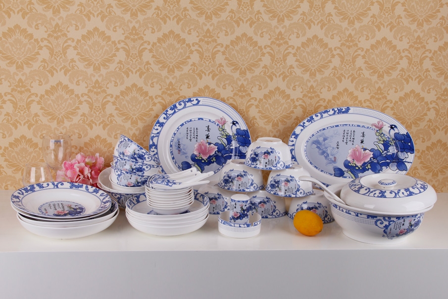 46头餐具（春风花儿香）
